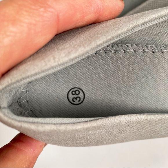🍂 FESTIVE GREY SILVER TRIM ROUND TOE FLATS! - Picture 13 of 14